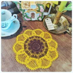 napperon tournesol dentelle