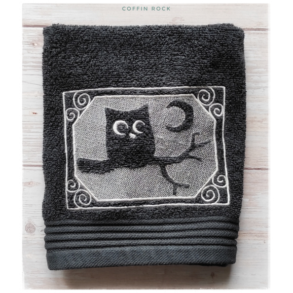 Serviette brodée hibou