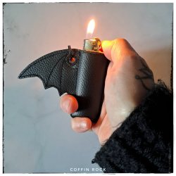 étui à briquet - bat - noir