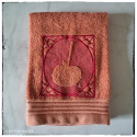 Serviette brodée pomme caramélisée