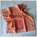 Serviette brodée pomme caramélisée