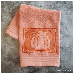 Serviette brodée citrouille