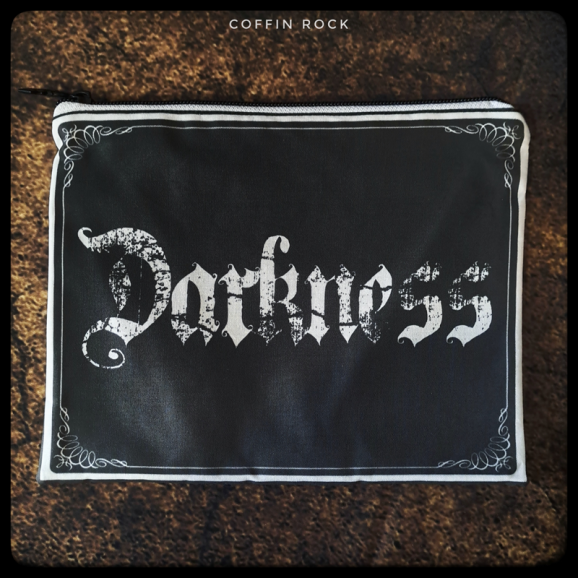 Pochette darkness