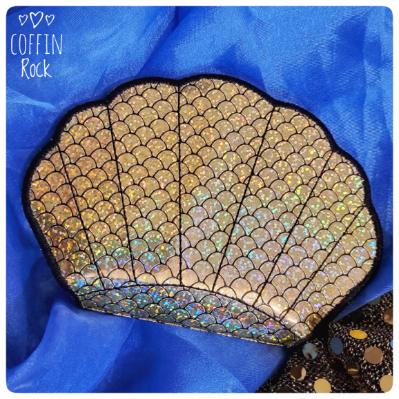 porte-feuille coquillage doré