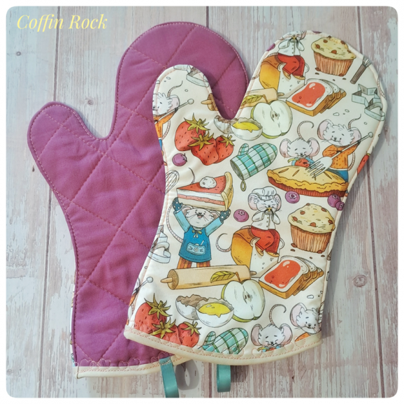 Oven glove - tea time