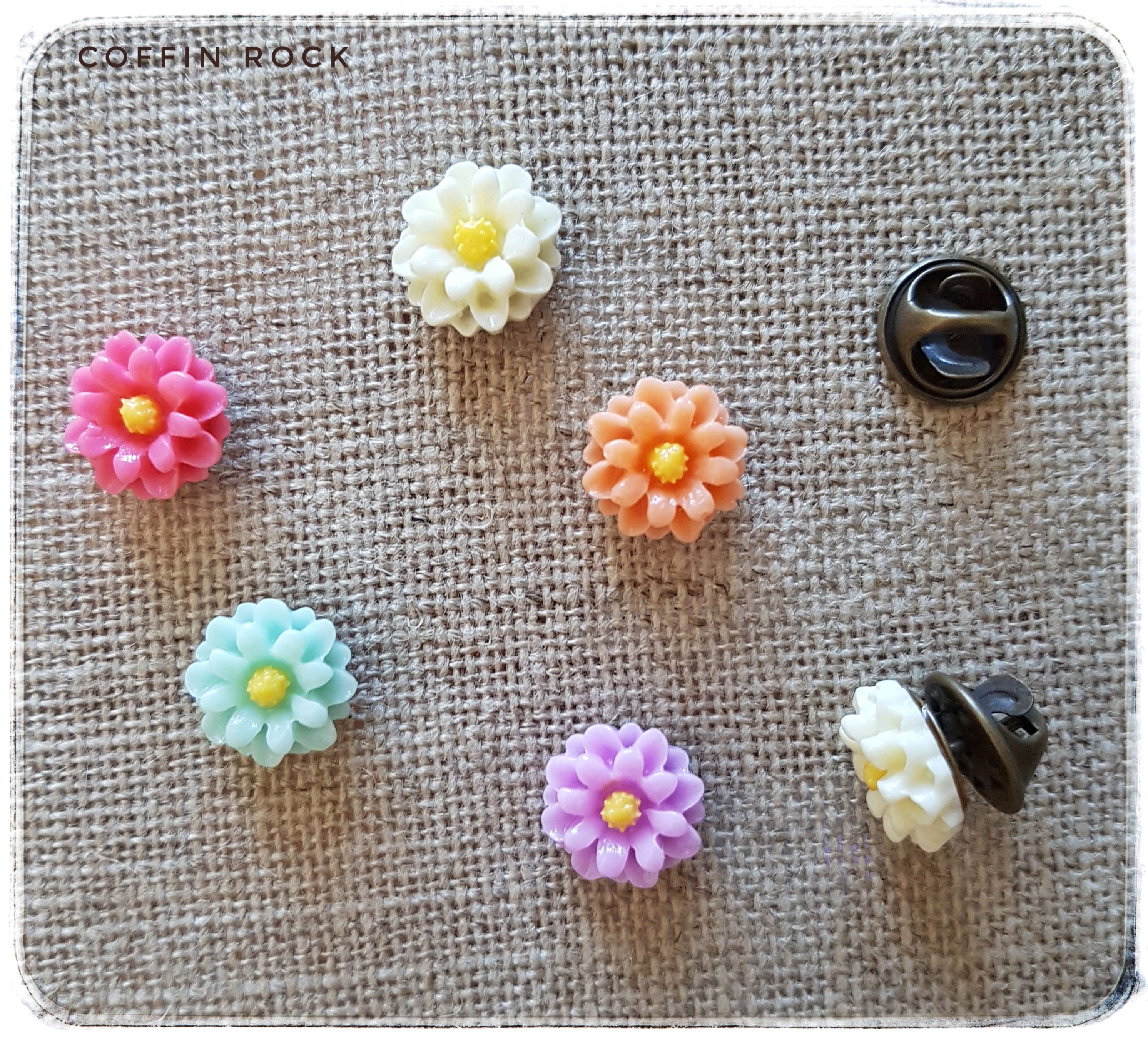 Flower pin hotsell