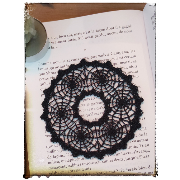 Occult - Lace doilies