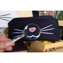 introverting cat pouch